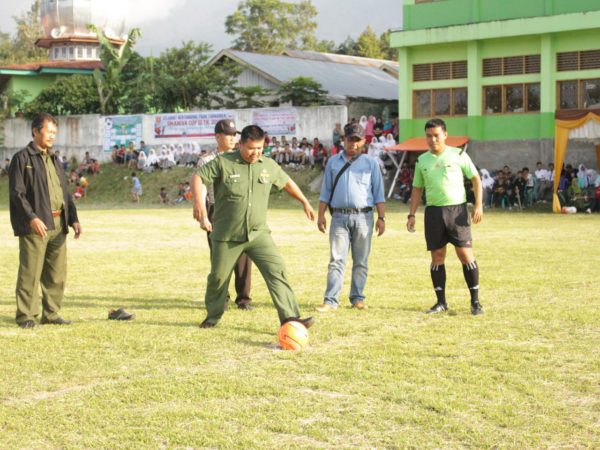 SMAN 1 Ampek Angkek adakan turnamen SMANIVA CUP III