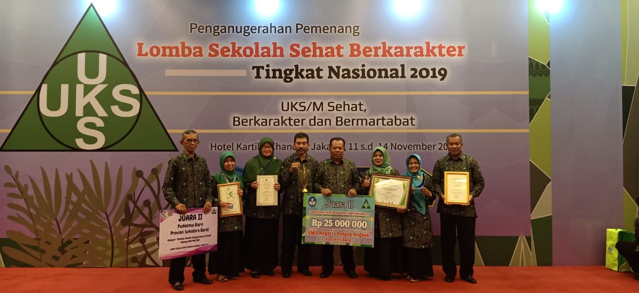 SMAN 1 Ampek Angkek Raih Juara II Lomba Sekolah Sehat Kategori Karakter Terbaik (Best Performance) Tingkat Nasional Tahun 2019