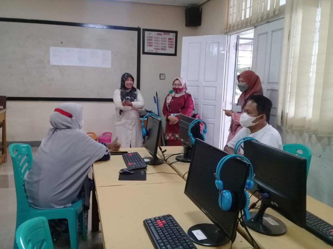 Pemda Agam Tinjau Persiapan Pelaksanaan Ujian PPPK  di SMAN 1 Ampek Angkek