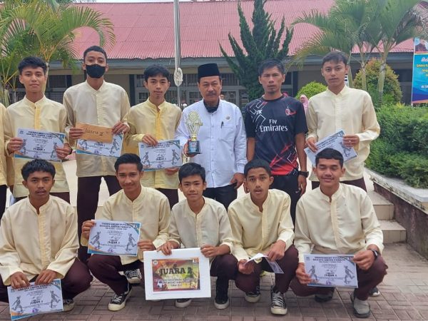 Tim Futsal SMAN 1 Ampek Angkek Raih Juara II Pada Lomba Futsal yang diadakan oleh SMAN 1 Sei Puar