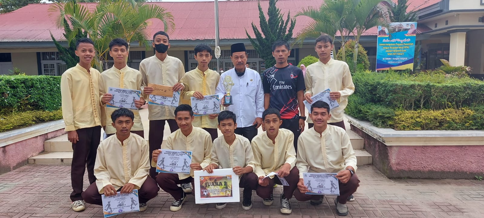 Tim Futsal SMAN 1 Ampek Angkek Raih Juara II Pada Lomba Futsal yang diadakan oleh SMAN 1 Sei Puar