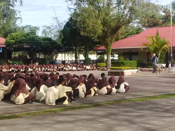SMAN 1 Ampek Angkek Memperingati Isra' Mi’raj Nabi Muhammad SAW 1443 Hijriah