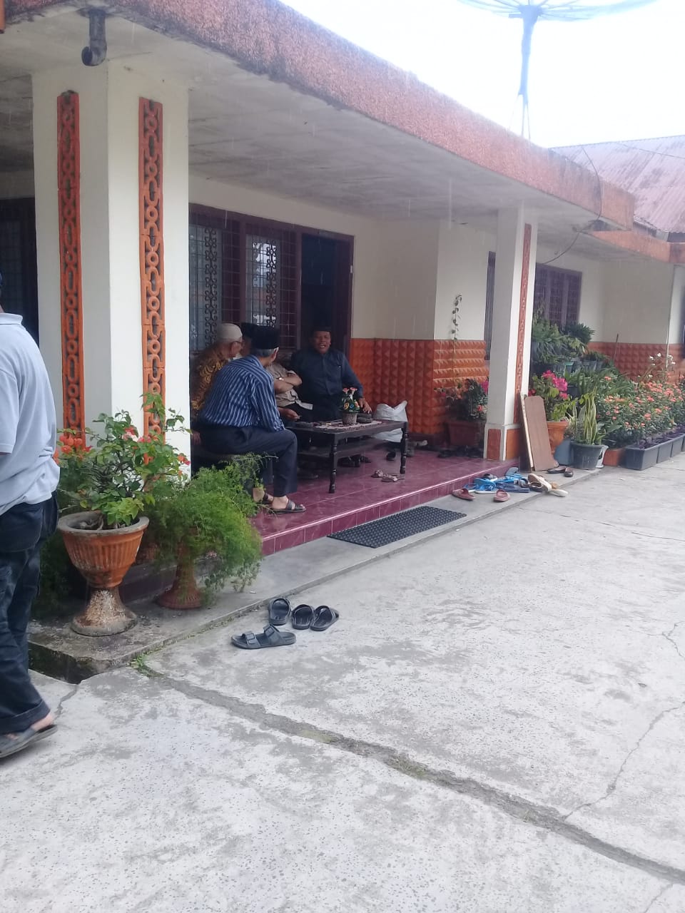 BERITA DUKA CITA ATAS BERPULANGNYA ORANG TUA DARI IBU Dra. Hj. ELIANETTI, M.Pd (GURU BAHASA INDONESIA) SMAN 1 AMPEK ANGKEK