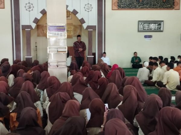 SMA NEGERI 1 AMPEK ANGKEK MEMPERINGATI ISRA’ MI’RAJ NABI MUHAMMAD SAW 1444 HIJRIAH