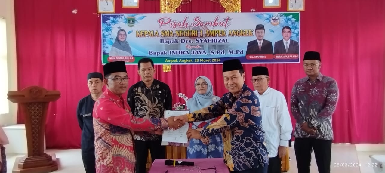 SMA Negeri 1 Ampek Angkek Melaksanakan Pisah Sambut Kepala Sekolah